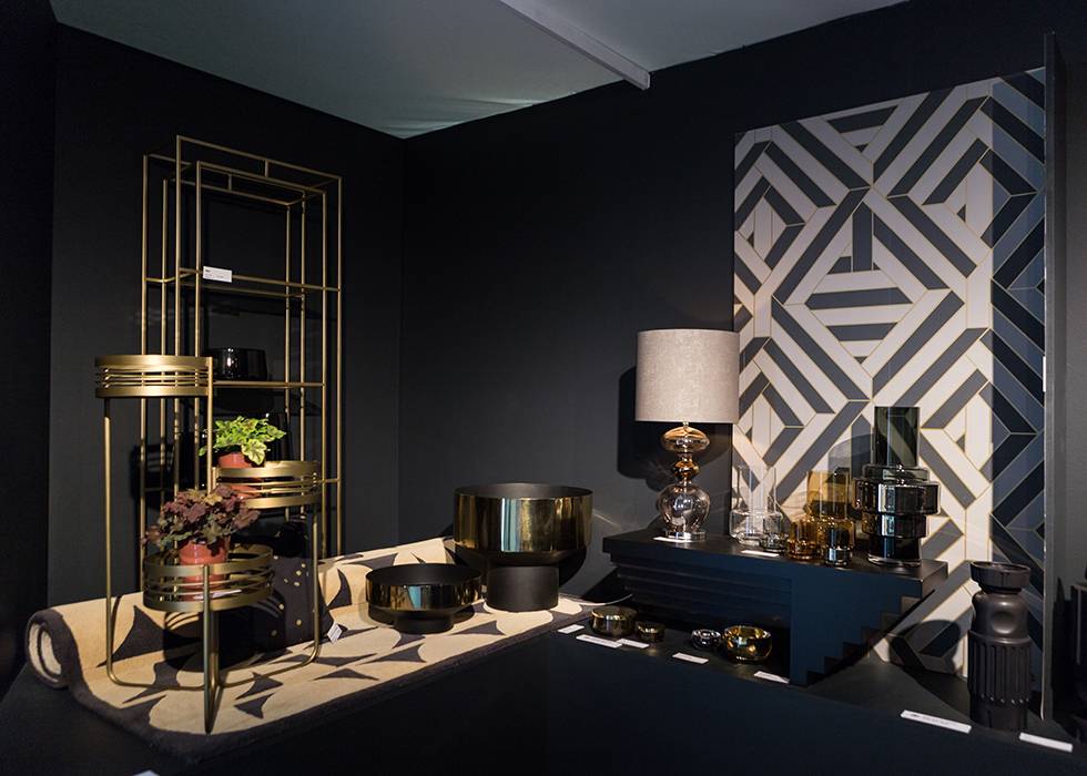 EXPO万博オランダ館maison neuve parfumerieメゾンヌーヴ 𝕂𝔸𝕆ℝ𝕌 on X: 